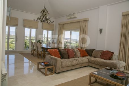 Villa de luxe avec vue sur la mer et la montagne à Zona E, Sotogrande, Cadiz