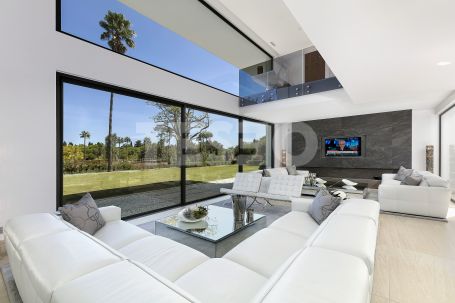 Villa Contemporánea en alquiler en Sotogrande Costa, Sotogrande