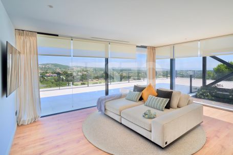Spectacular modern villa with panoramic views