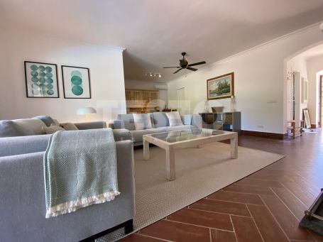 Single storey villa for rent located in Sotogrande Costa