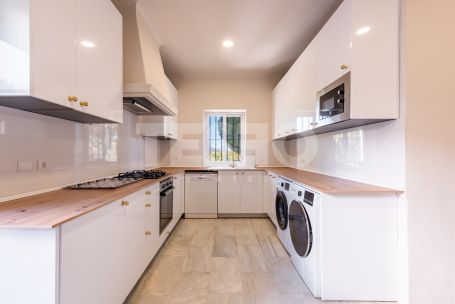 Villa pleine de charme dans une rue calme de la Zone C, Sotogrande