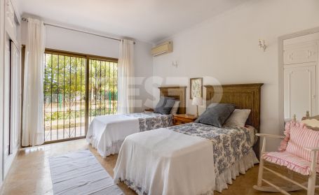 Villa for rent in Zona B, Sotogrande