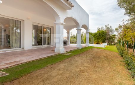 Villa for rent in Zona B, Sotogrande