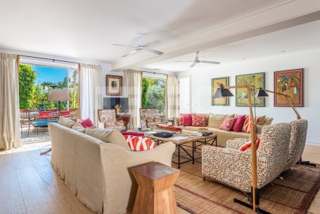 Bungalow from the Royal Golf Course of Sotogrande for rent in Sotogrande Costa, Sotogrande