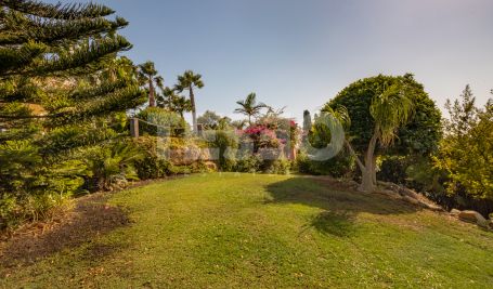 Villa in Torreguadiaro with great sea views