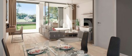 New Front Line Terraced house in San Roque Club