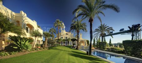 Villa in Nueva Andalucia