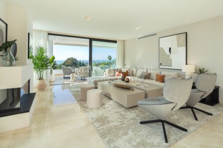 Zweistöckiges Penthouse zum Verkauf in Reserva de Sierra Blanca, Marbella Goldene Meile, Marbella