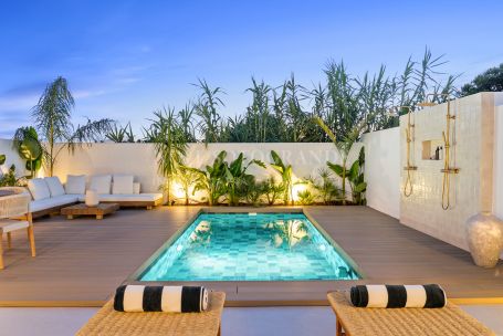 Town House for sale in Altos del Rodeo, Nueva Andalucia, Marbella