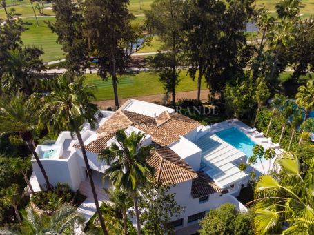 Villa zum Verkauf in Las Brisas, Nueva Andalucia, Marbella