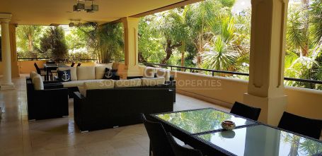 Un apartamento privado y espacioso en Valgrande