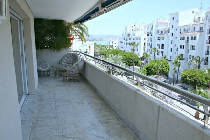 Apartamento en venta en Marina Banus, Marbella