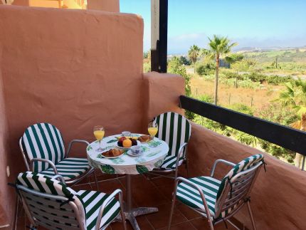 Duplex 2 bed penthouse in Casares with stunning sea views