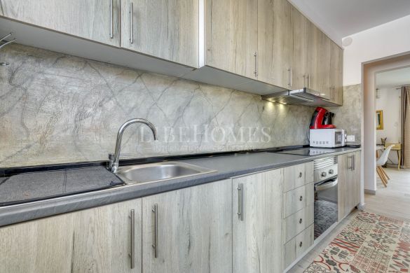 Дом с бассейном у моря в Монгри, Эмпуриабрава, Коста Брава