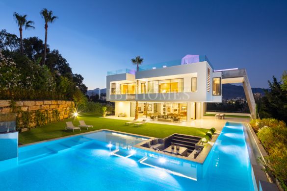 Villa moderna, obra nueva, Las Brisas Golf, Nueva Andalucía, Marbella