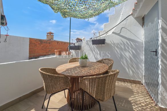 Fully renovated stone house in Garriguella village, in Costa Brava