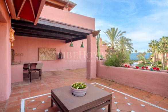 Duplex penthouse, frontline beach, sea views, New Golden Mile, Estepona