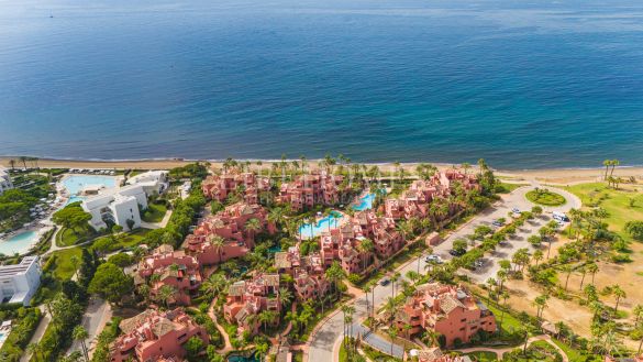 Duplex penthouse, frontline beach, sea views, New Golden Mile, Estepona