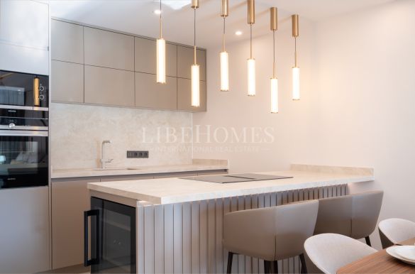 Ground floor apartment, beachfront, New Golden Mile, Estepona