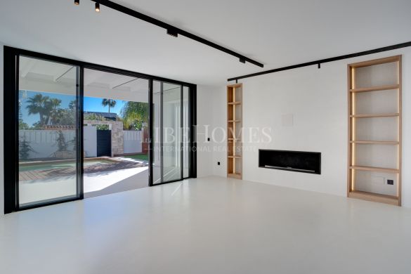 Stunning, modern-style beachside villa, New Golden Mile, Estepona