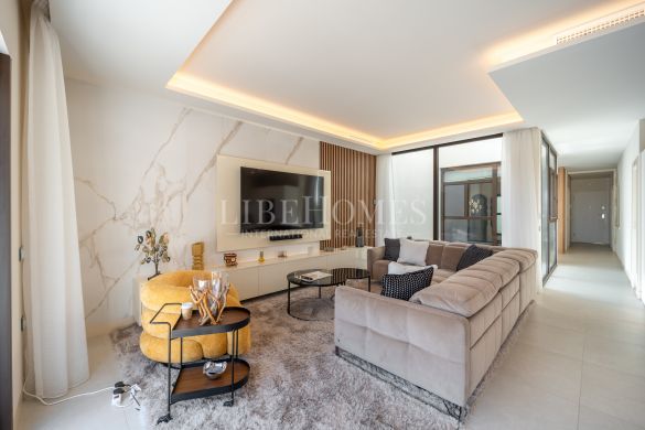 Beachfront townhouse with private pool, New Golden Mile, Estepona