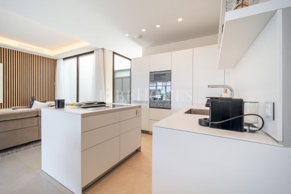 Beachfront townhouse with private pool, New Golden Mile, Estepona