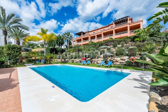 Ático de lujo con vistas panorámicas en Royal Flamingos, Benahavís