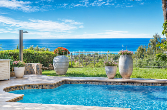 Luxury villa with stunning sea views, Hacienda Las Chapas, Marbella