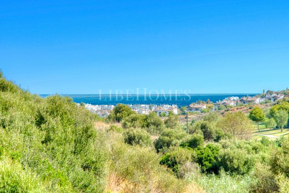 Beautiful villa with golf views in Valle Romano, Estepona