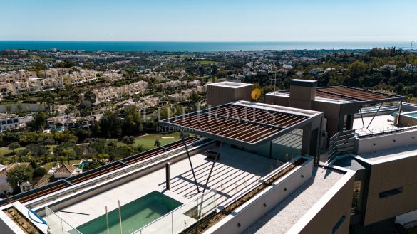 Newly built penthouse with panoramic sea views, La Quinta, Benahavis