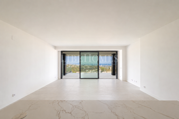 Apartamento en planta baja, vistas al mar, La Quinta Golf, Benahavis