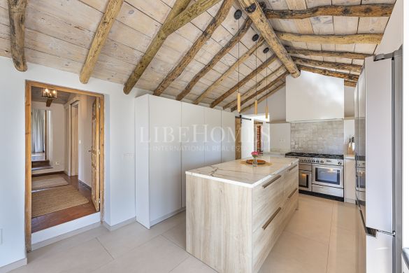 Villa with beautiful panoramic views in Guadalmina Alta, Marbella