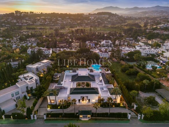 Amazing palatial villa in Aloha Golf area, Nueva Andalucía, Marbella