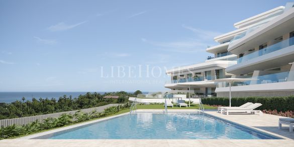 Newly built penthouse with sea views on the New Golden Mile, Estepona
