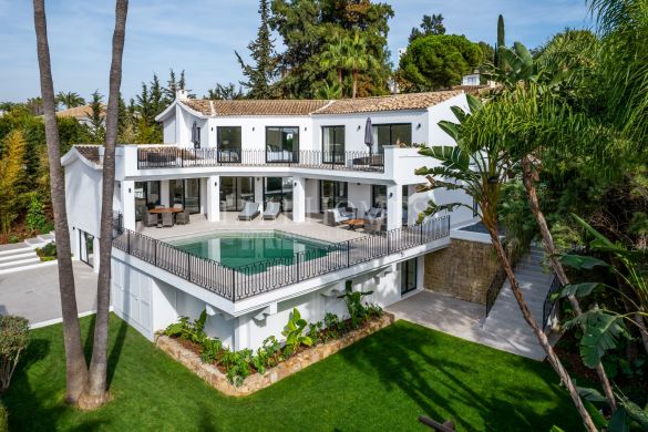 Villa estilo clásico-moderno, El Paraiso, Nueva Milla de Oro, Estepona