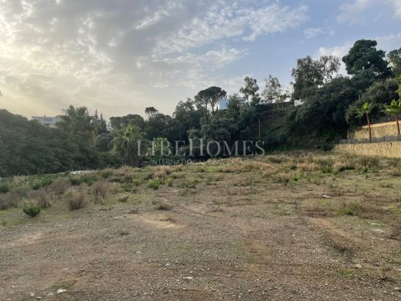 Plot of almost 3,000m2 with panoramic views in El Madroñal, Benahavis