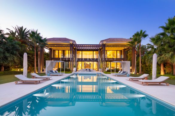 New grand luxury villa in La Cerquilla, Nueva Andalucía, Marbella