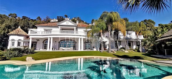 Villa de luxe avec vue imprenable sur mer à La Zagaleta, Benahavis