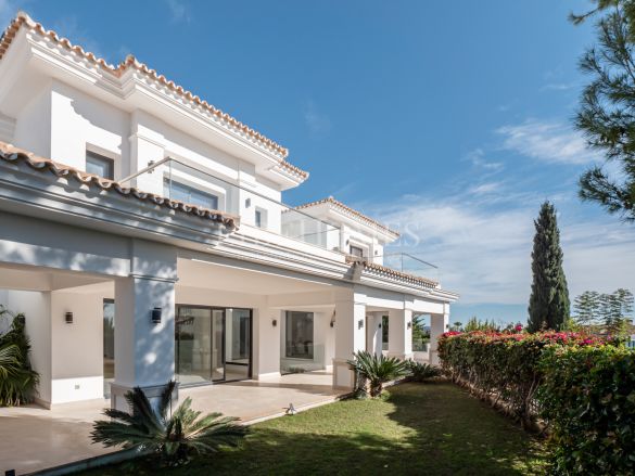 Villa a estrenar con vistas al mar, Sierra Blanca, Marbella Golden Mile