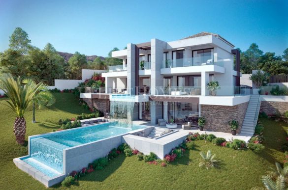 New villa with superb sea views in La Alqueria, Benahavis
