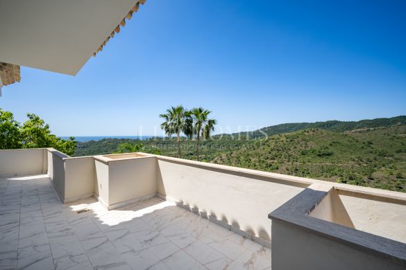 Villa with spectacular sea views in Monte Mayor, Benahavis