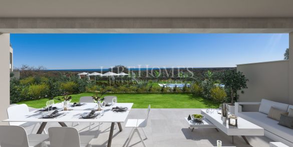 					Новые апартаменты с видом на море, San Roque Golf, Курорт Сотогранде	