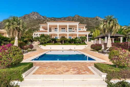 Villa with panoramic sea views in Sierra Blanca