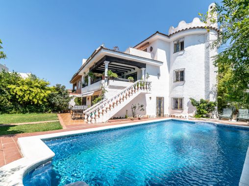 Großartige Villa im Herzen von Marbella Stadt