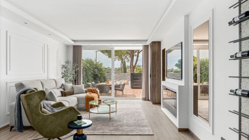 Luxury living in exquisite Townhouse