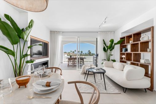 Modern apartment with wonderful sea views