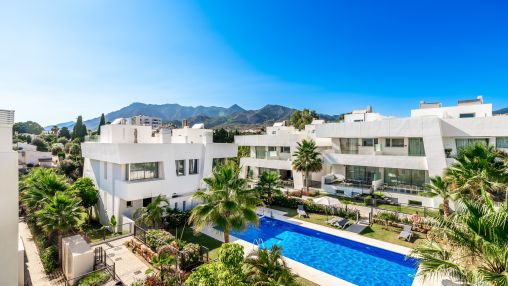 Luxurious Townhouse in Río Real, Marbella
