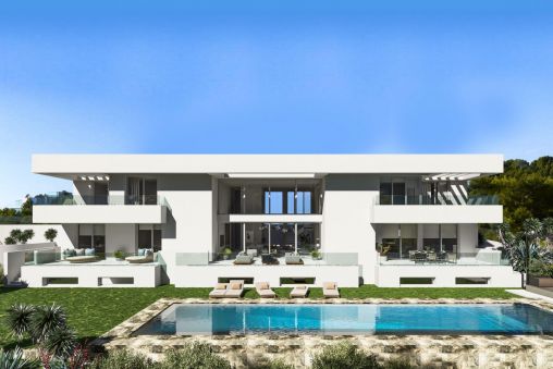 Increible nuevo proyecto de villa moderna con vistas al golf y al mar