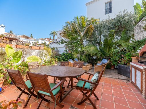 Charming townhouse in idyllic community