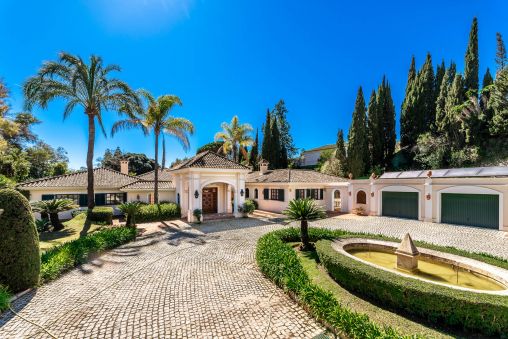 Herrschaftliches Anwesen in Marbella Hill Club